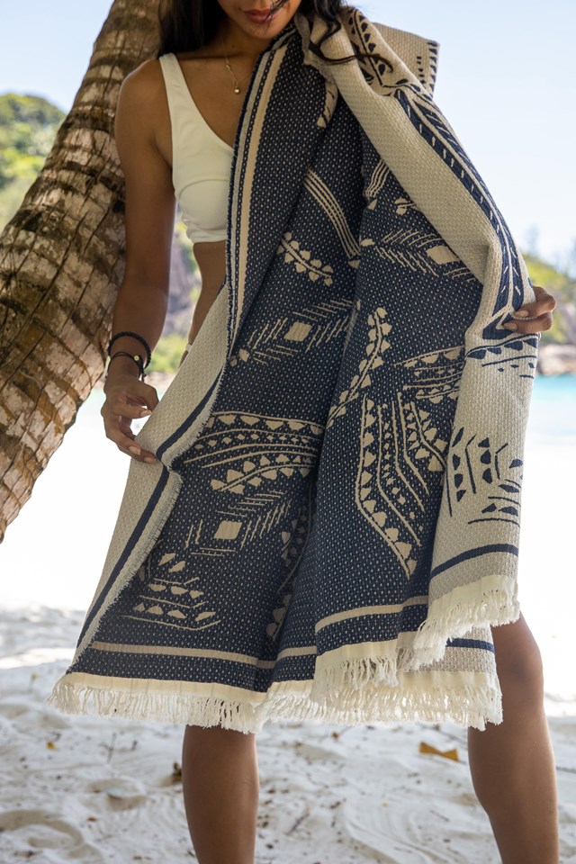 Drap de plage à partir de coton recyclé et biologique - BALTIK 3