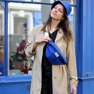 Sac banane OLIVIA, bleu électrique, coton bio