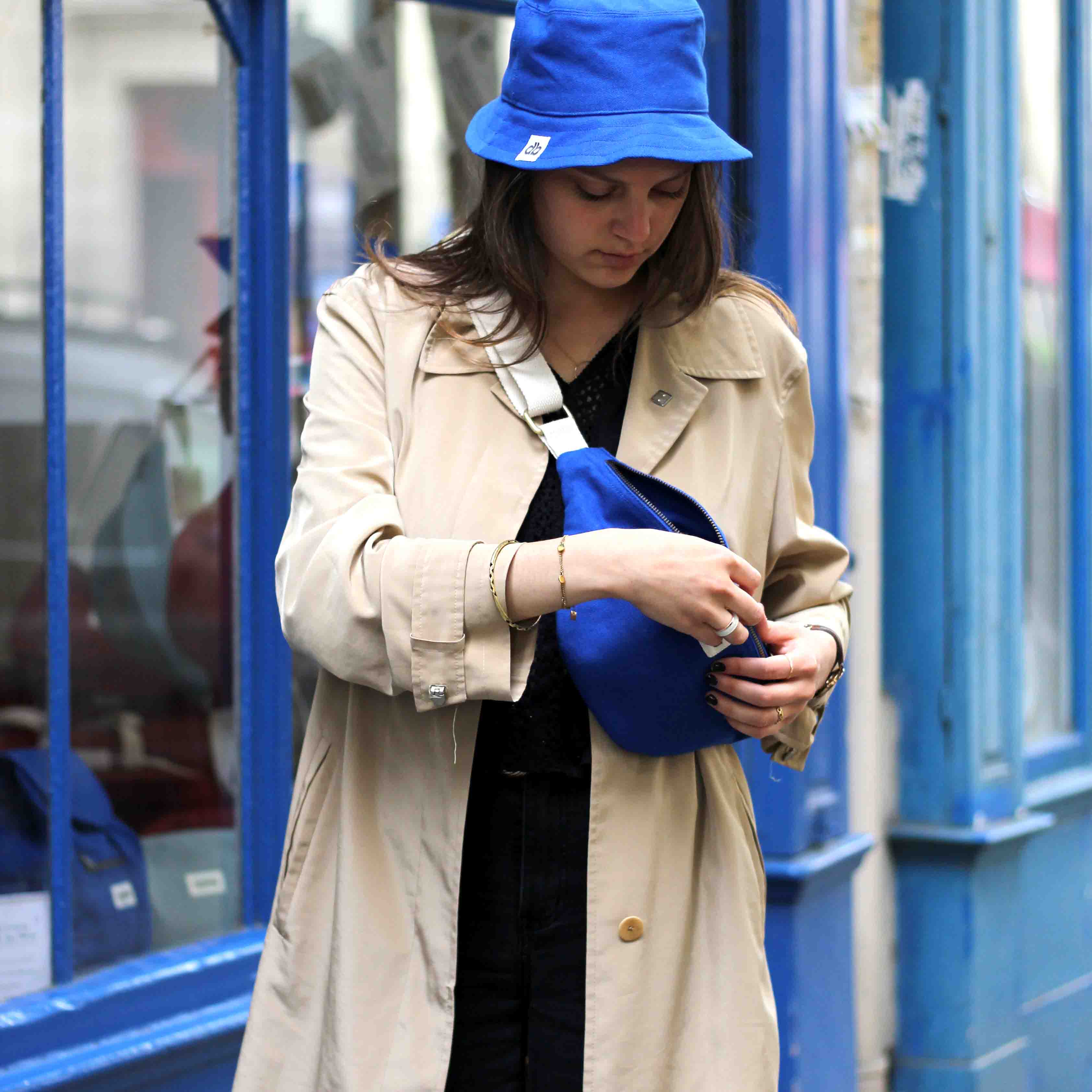 Sac banane OLIVIA, bleu électrique, coton bio 4