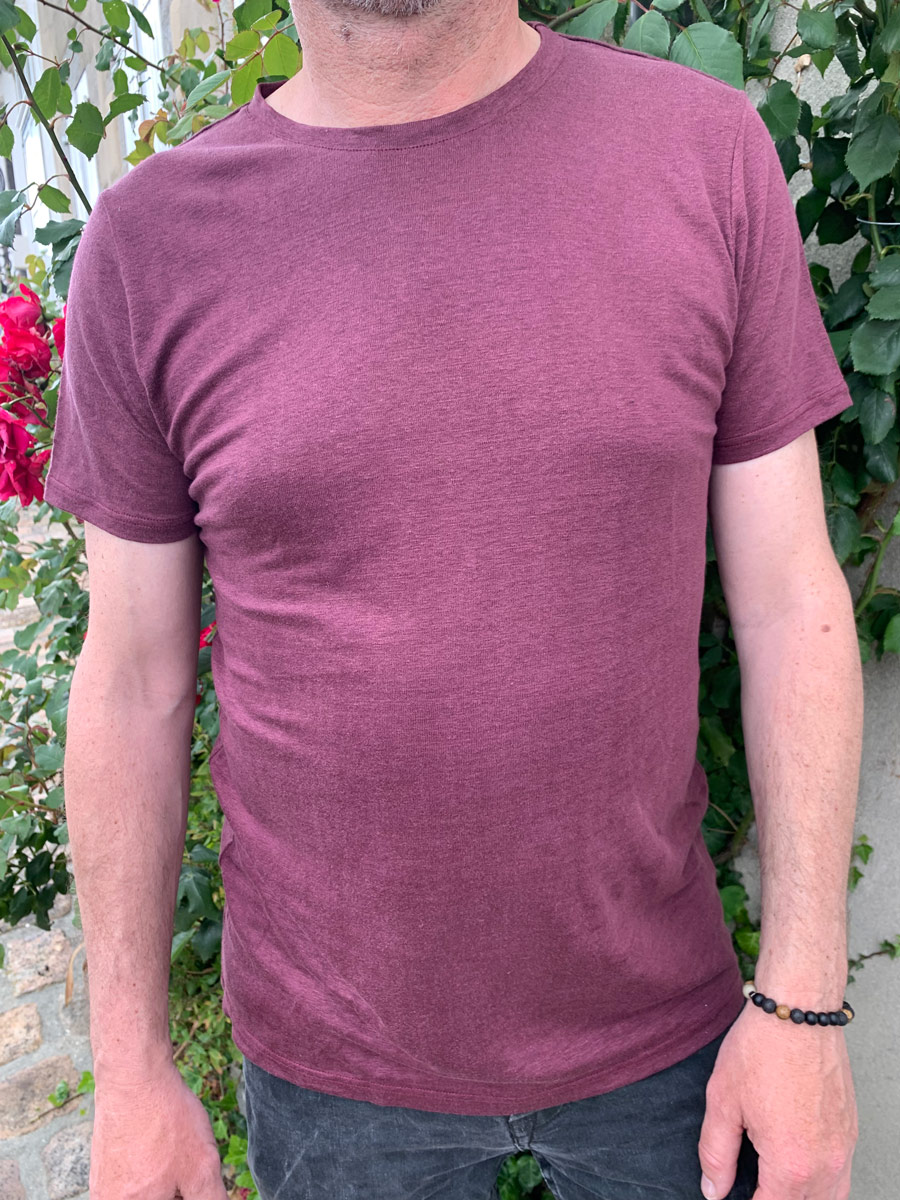 T-shirt en lin bio bordeaux fabriqué en Normandie 4
