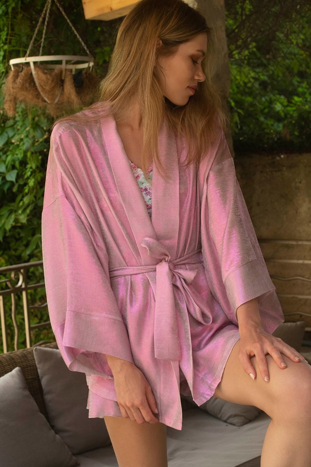 Alicia - Kimono Court Rose Pivoine 2