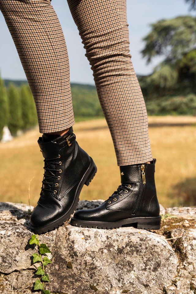 bottines noires à lacets recyclé avec un talon de 3,5 cm