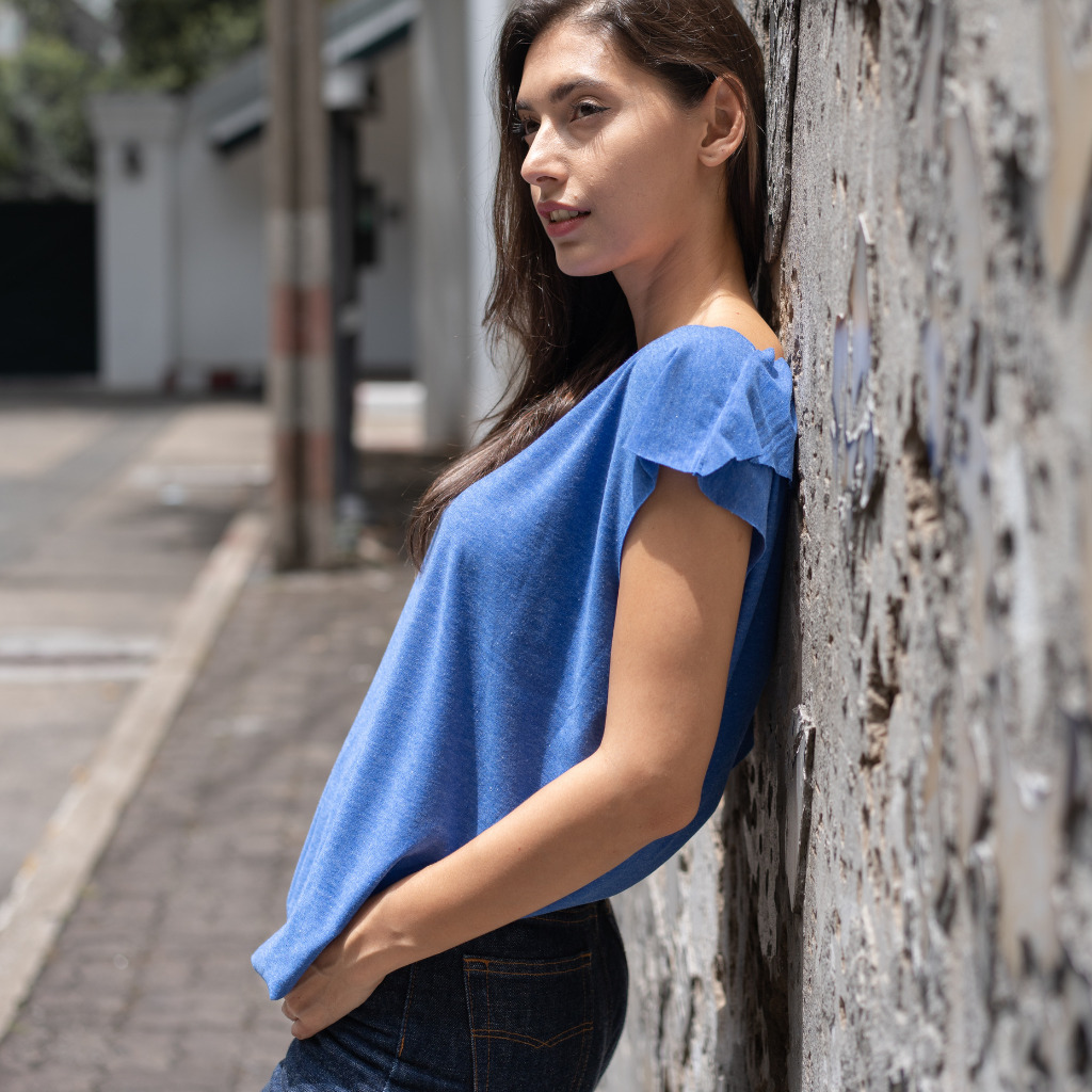 T-shirt Dos nu Warunee 3