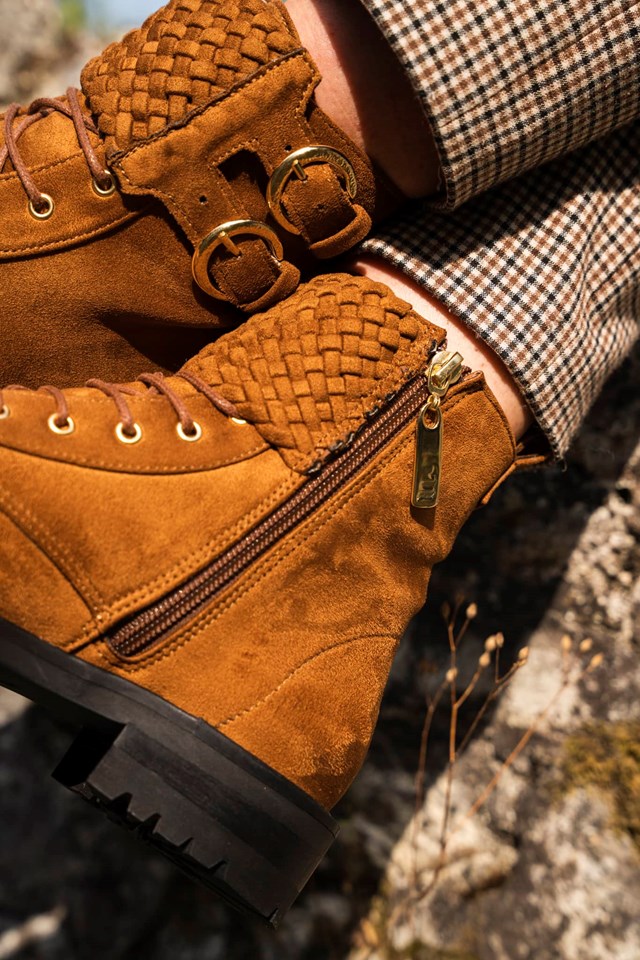 bottines à lacets noisette vegan