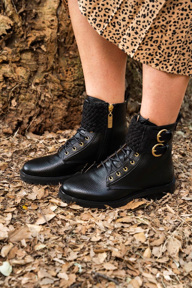 bottines à lacets noir vegan