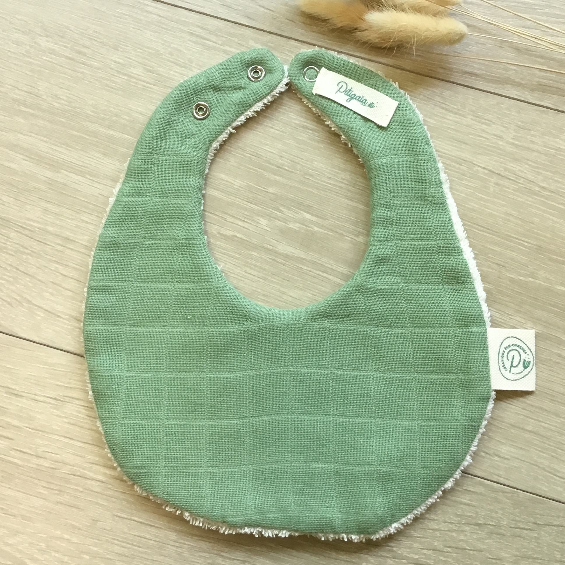 Mini bavoir en coton bio 6