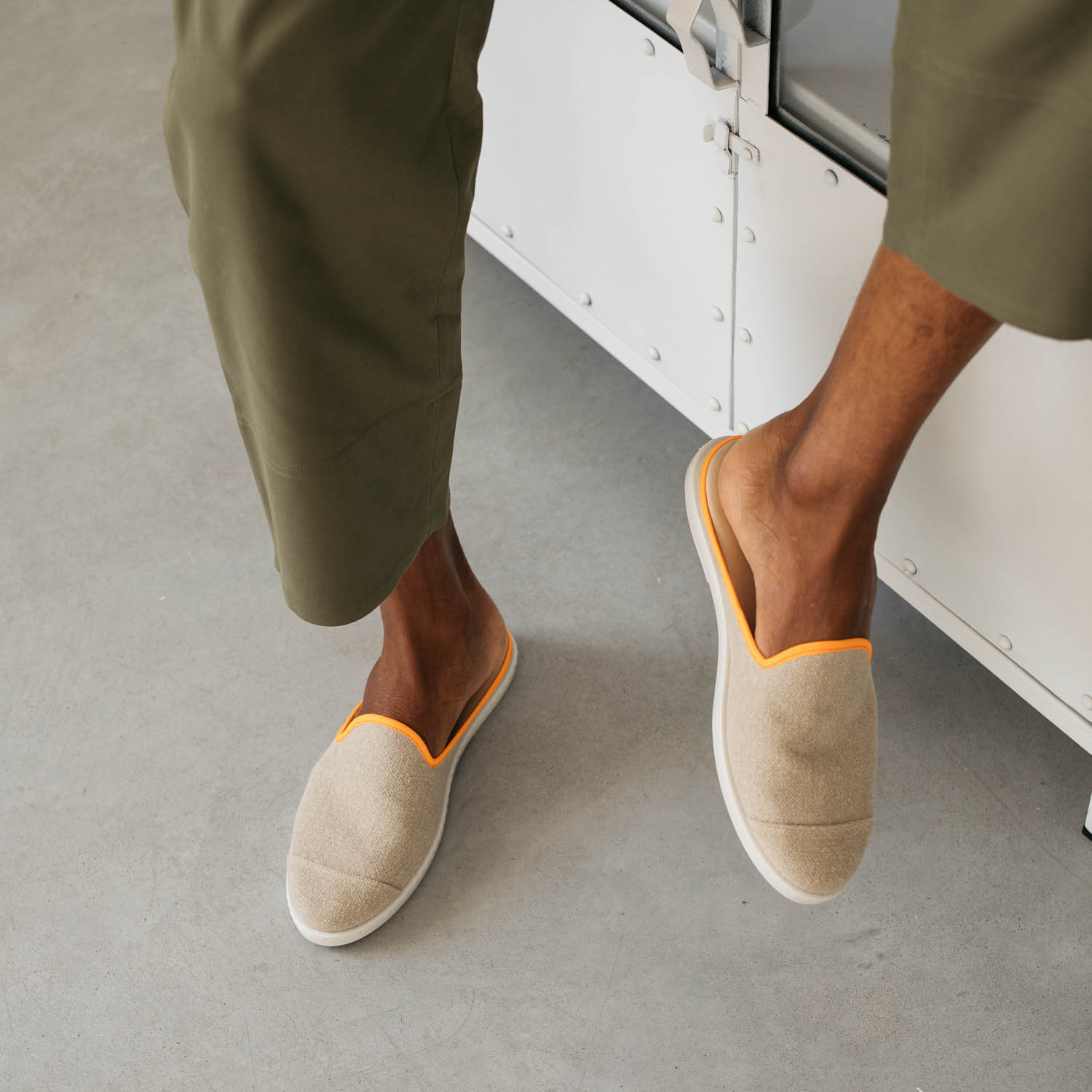 La mule en lin recyclé, beige orange fluo 8