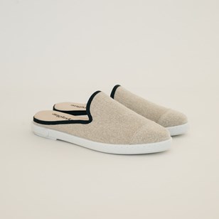 La mule en lin recyclé, beige noir