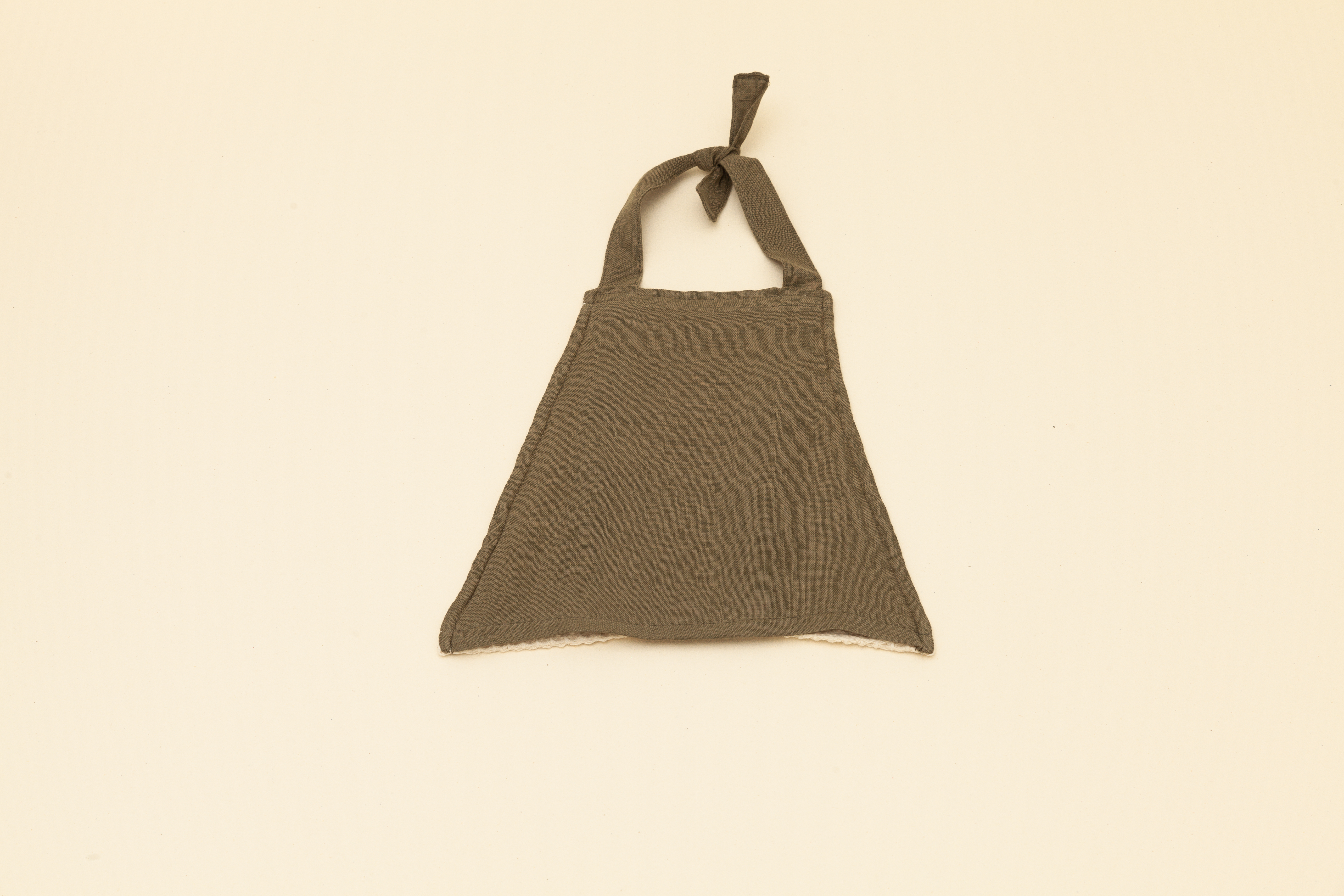 trois essuie-tout réutilisables ocre face lin 100% naturel. Très pratique avec sa forme trapèze