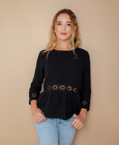 Blouse noire broderie anglaise en gaze de coton biologique GOTS - Robine