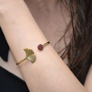 Bracelet jonc doré feuille gincko Stela