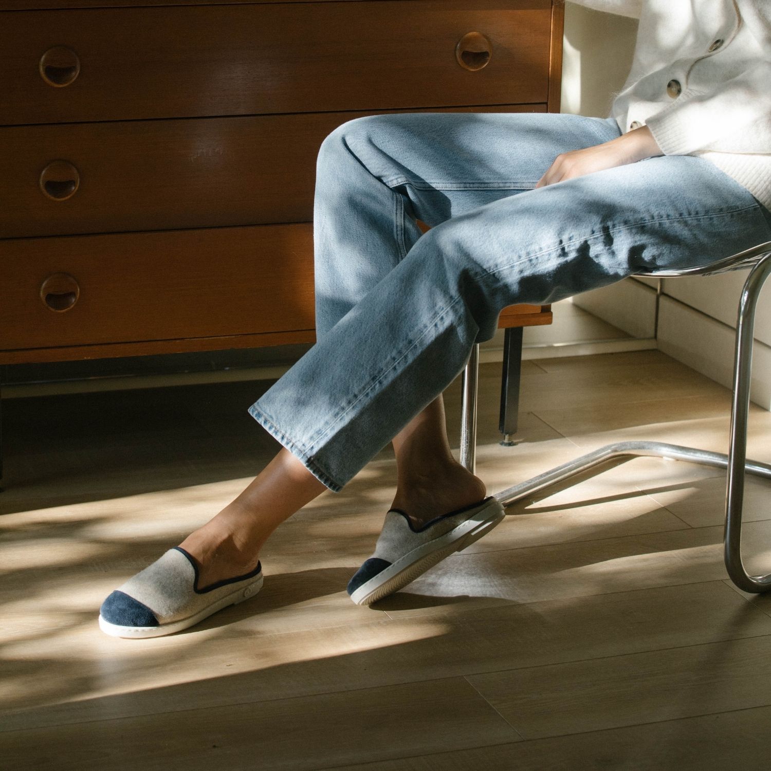 La mule en laine recyclée, beige marine 4