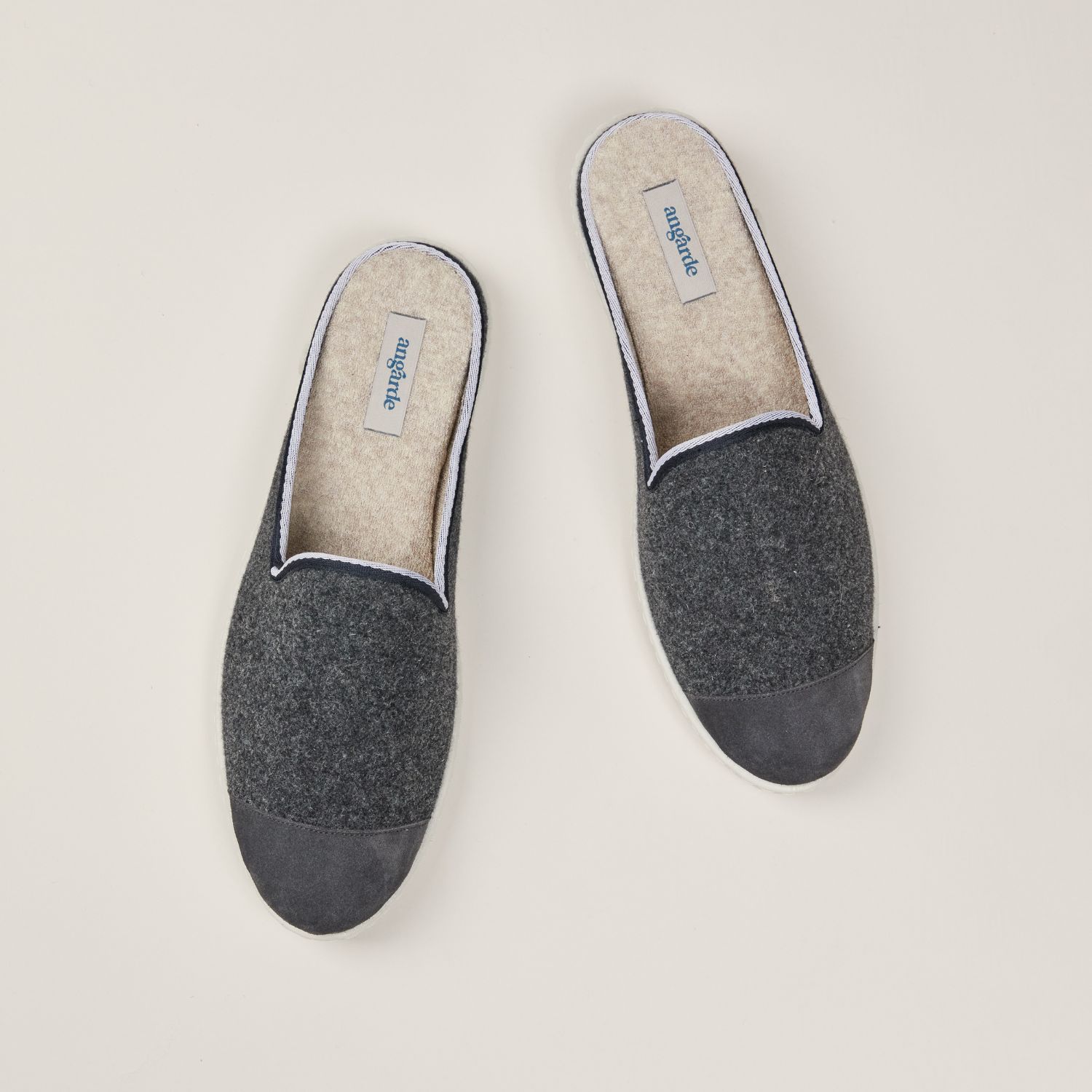 La mule en laine recyclée, gris flag 3