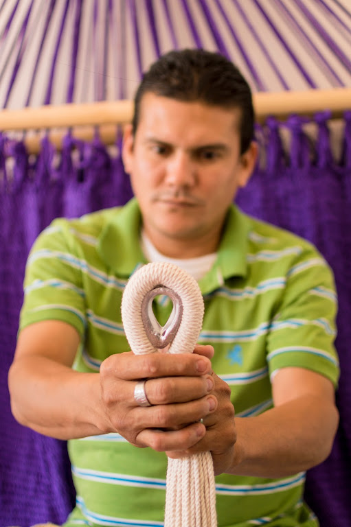 Hamac à barre noir en coton torsadé, poids max : 170kg