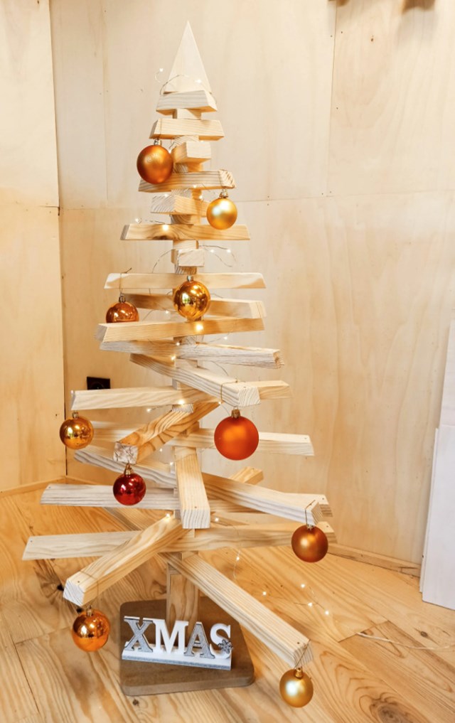 Sapin de Noël en bois 4