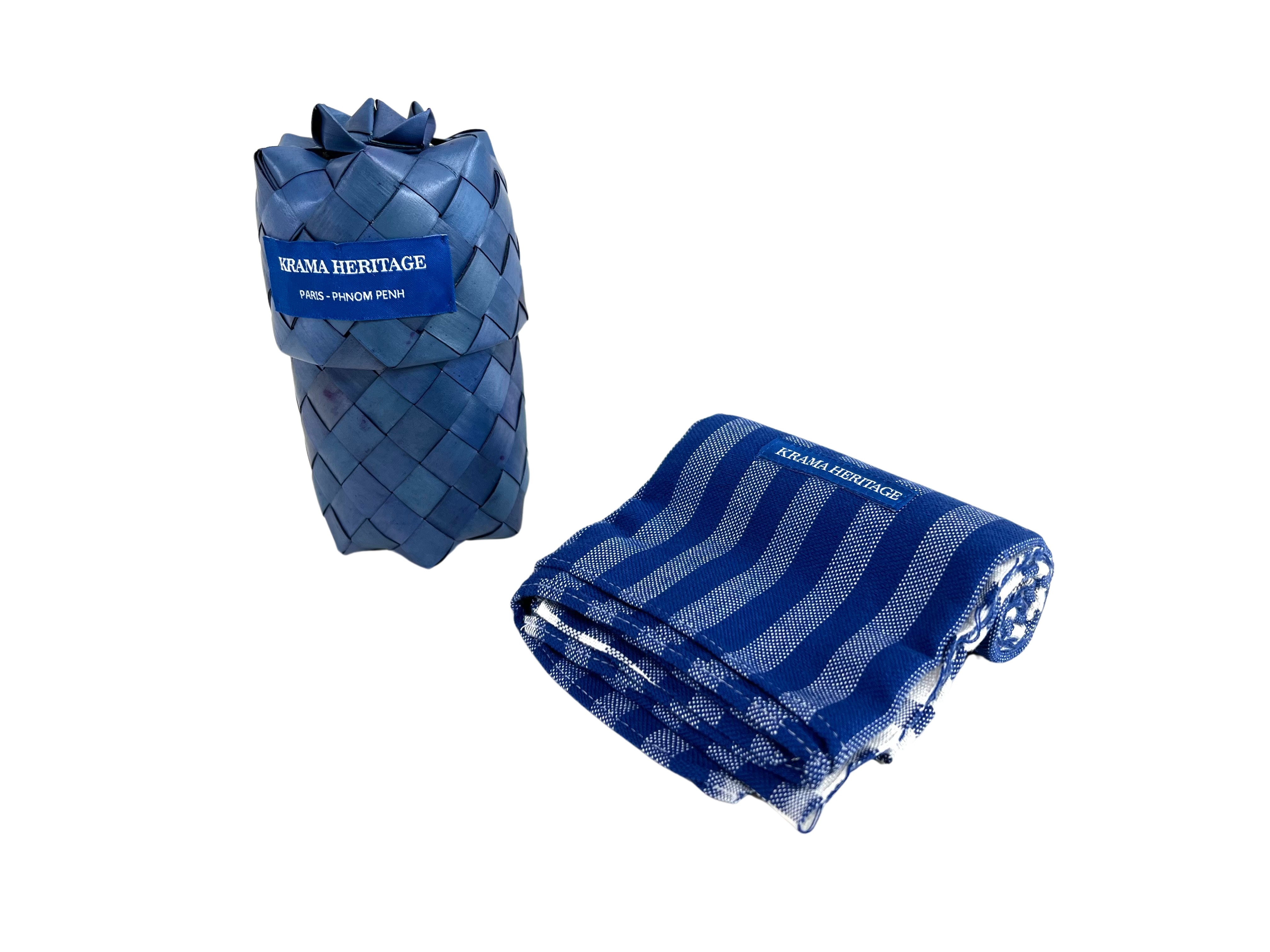 Le Krama Pop Bleu 11