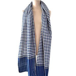 Le Grand Krama Pop Bleu