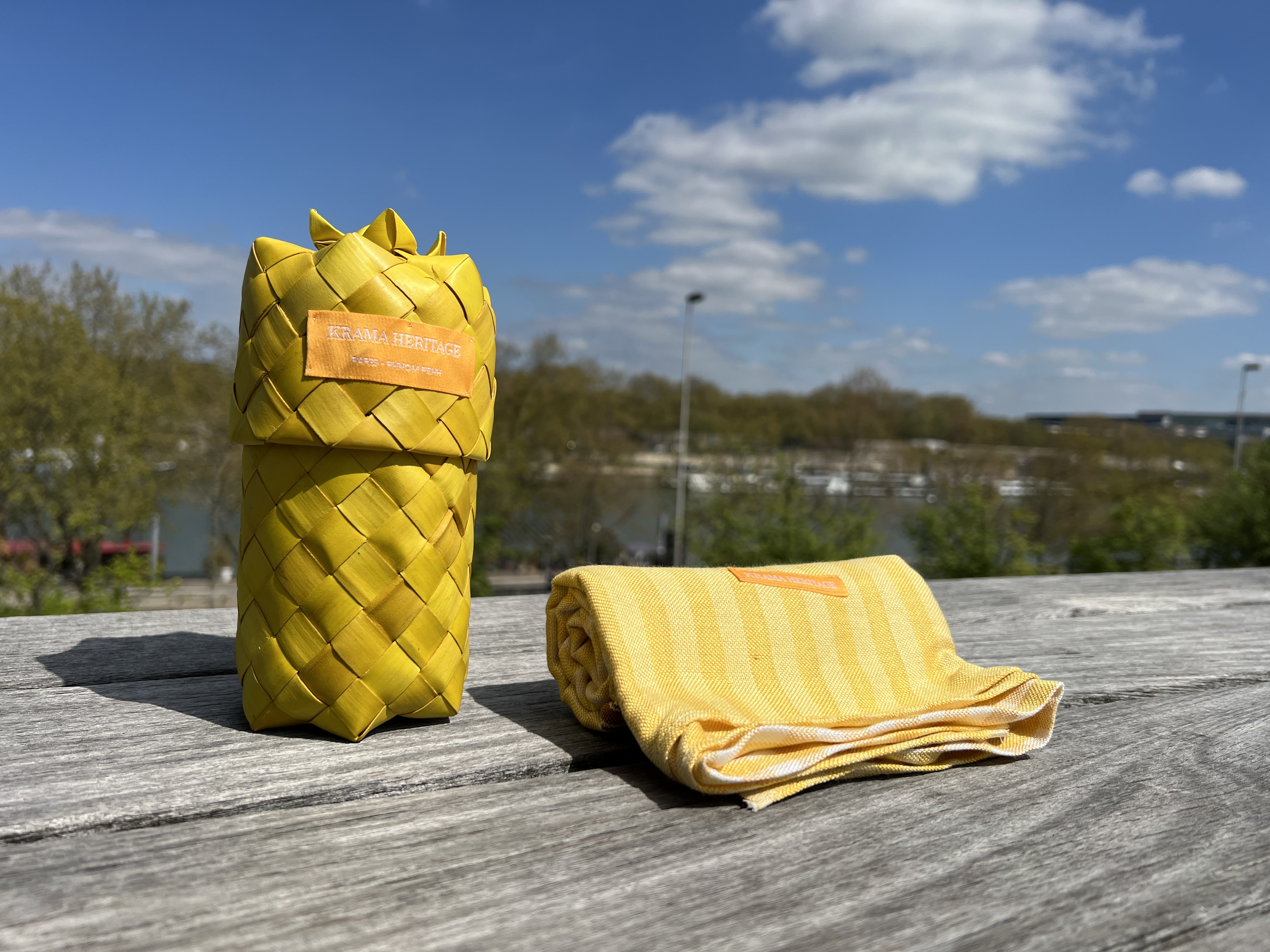 Le Grand Krama Pop Jaune 6