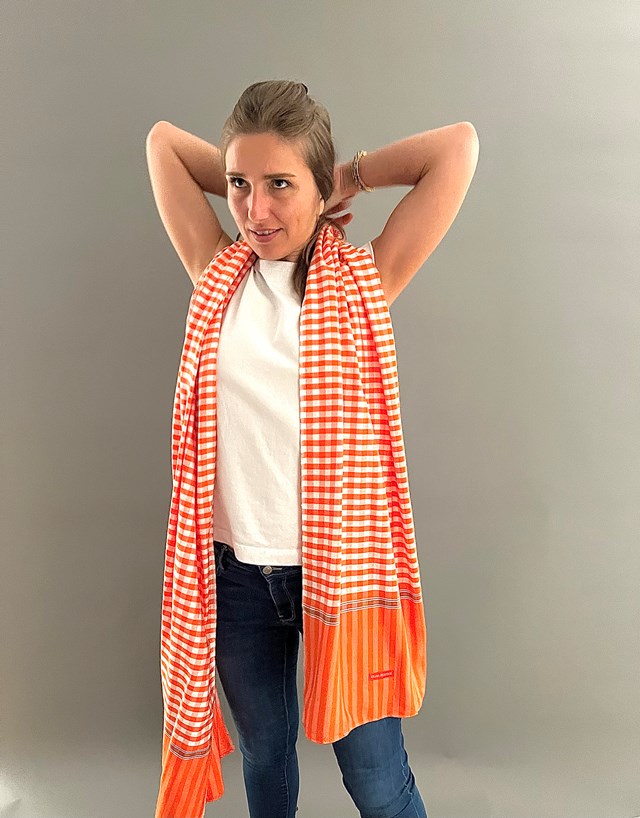 Le Grand Krama Pop Orange 3