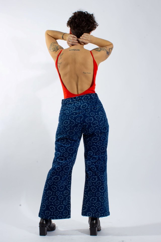 Pantalon large femme bleu motif point