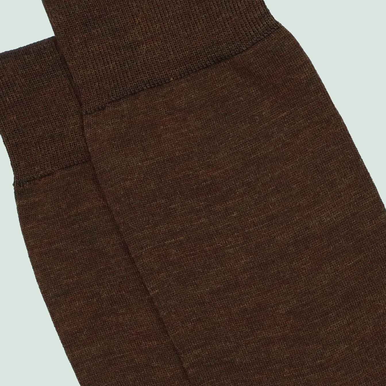 Chaussettes marron en laine mérinos pétrone