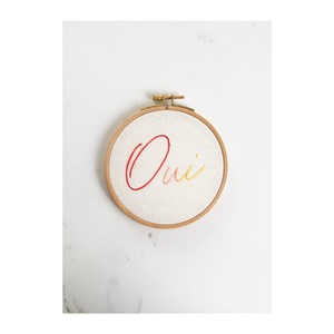 TAMBOUR BRODÉ - OUI - 14 CM