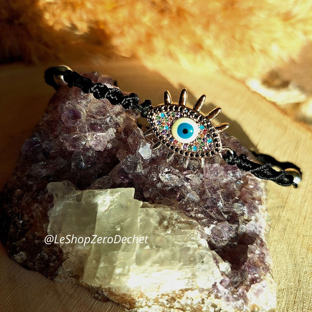 Bracelet en micro-macramé ajustable, oeil doré en France 3