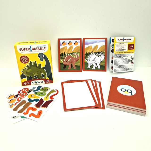 Super Bataille le jeu de cartes à créer avec des cartes à colorier et à dessiner