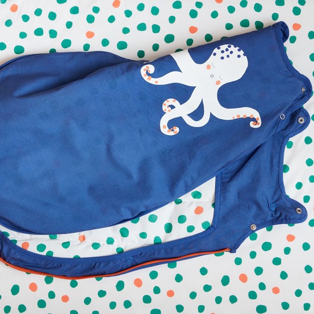 gigoteuse Octopieuvre et drap housse assorti