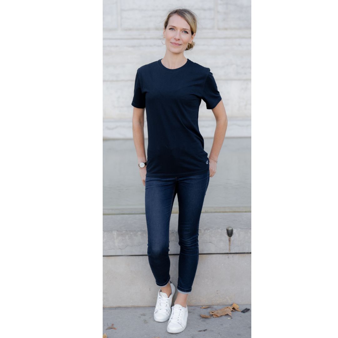 Le t-shirt français mixte bleu nuit | 100% coton bio 5