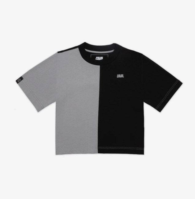 t-shirt court à col serré et manches jusqu'aux coudes, gris et noir en coton bio fabriqué à la main