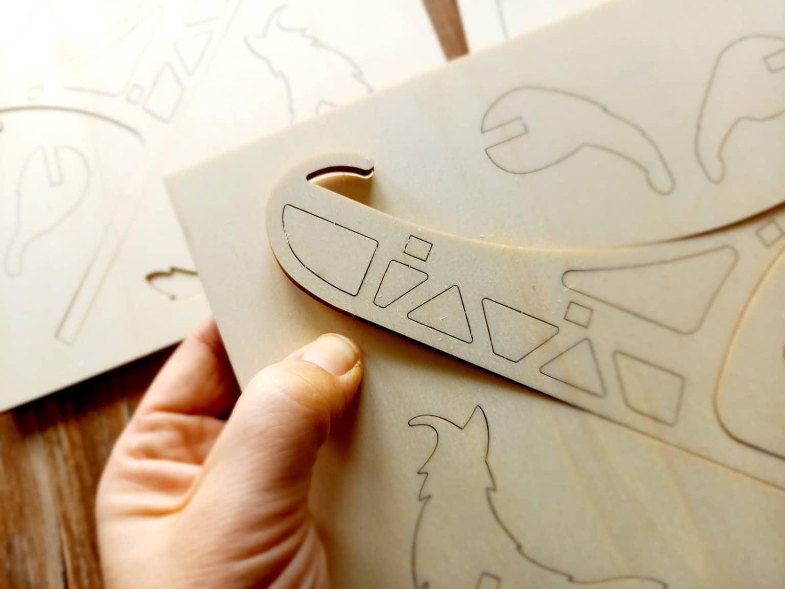 Le kit Grand Nord | Construis ton attelage de chien de traîneau en bois 2