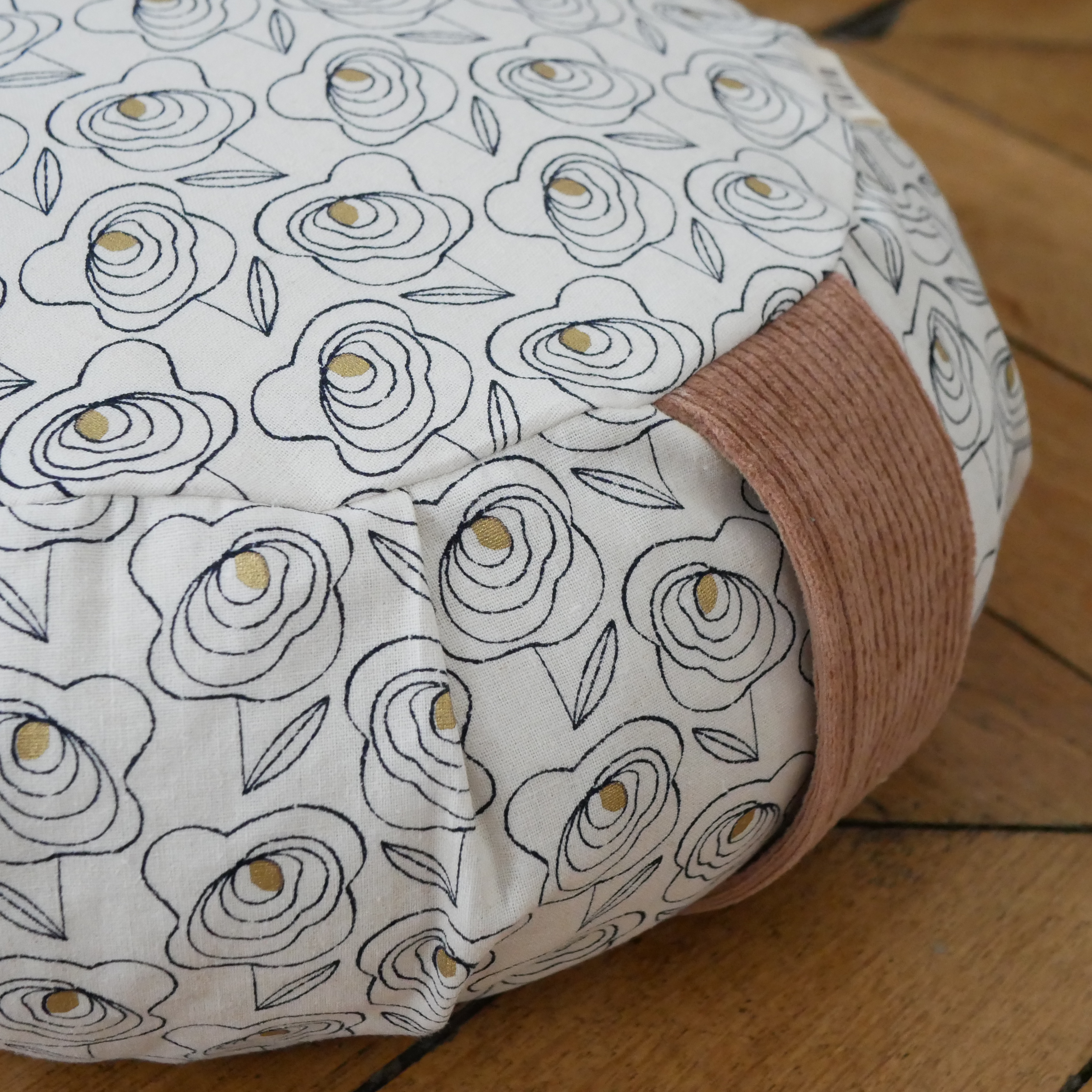 Zafu coussin de méditation motifs bucoliques avec poignée