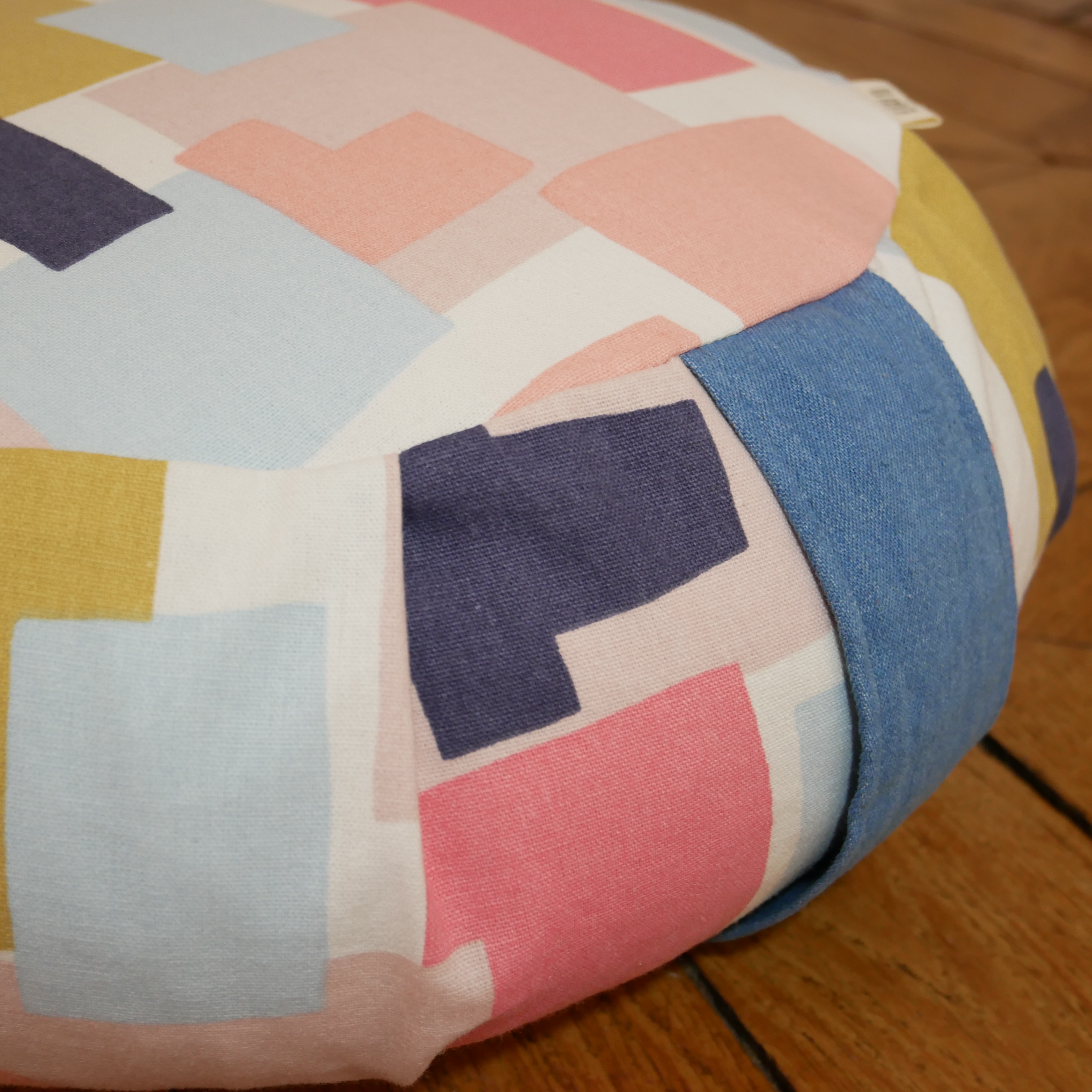 Zafu coussin de méditation vitaminé avec poignée denim
