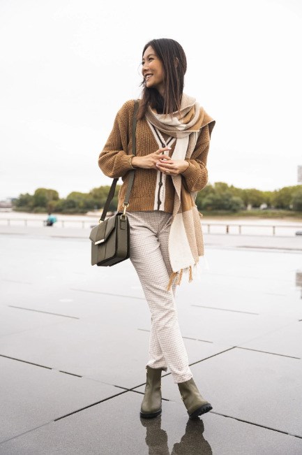 sac kaki à bandoulière réglable avec trois compartiments de rangement, style bi-matière