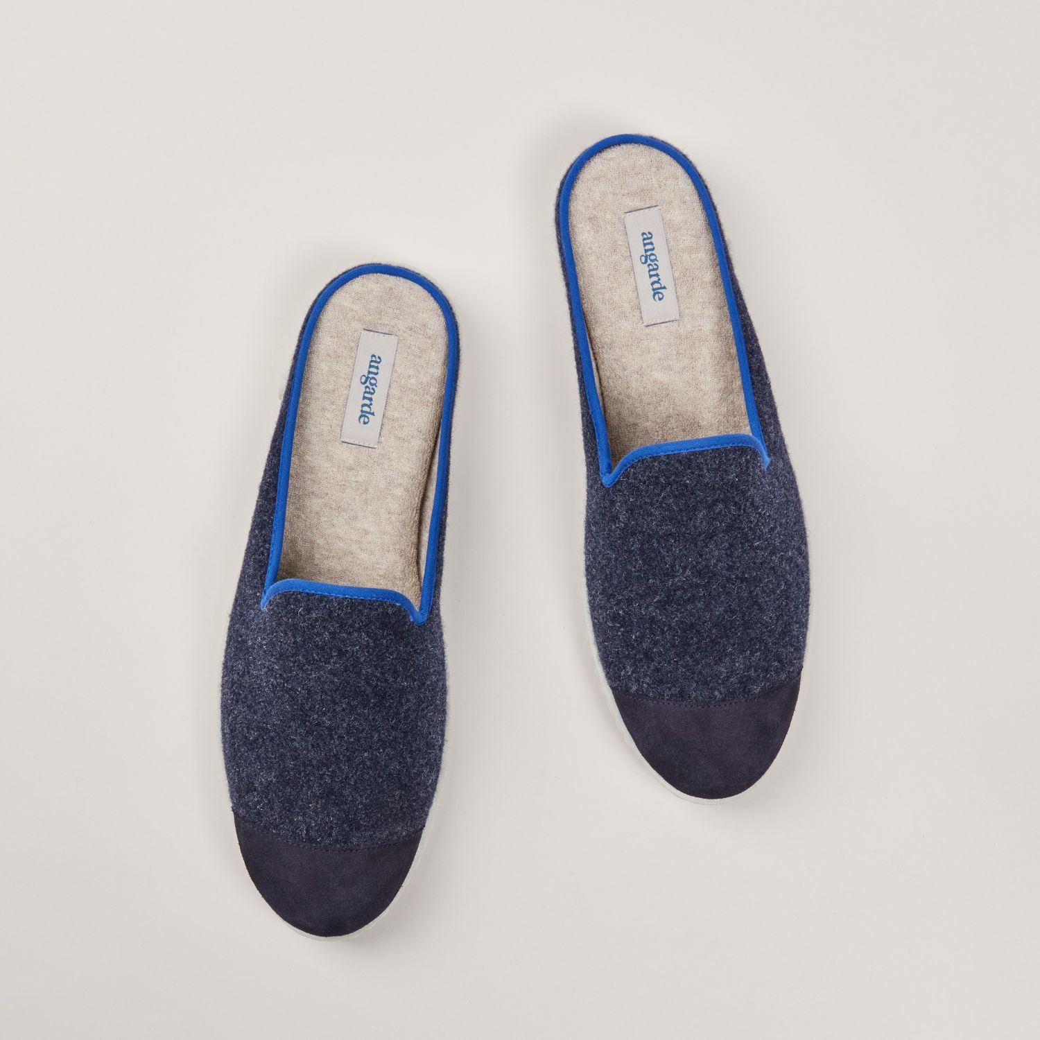 La mule en laine recyclée, marine océan 2