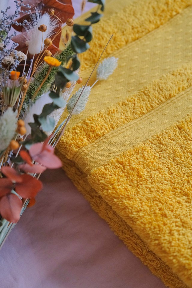 Serviette de Toilette  "Miel" en Coton 100 % Biologique 2