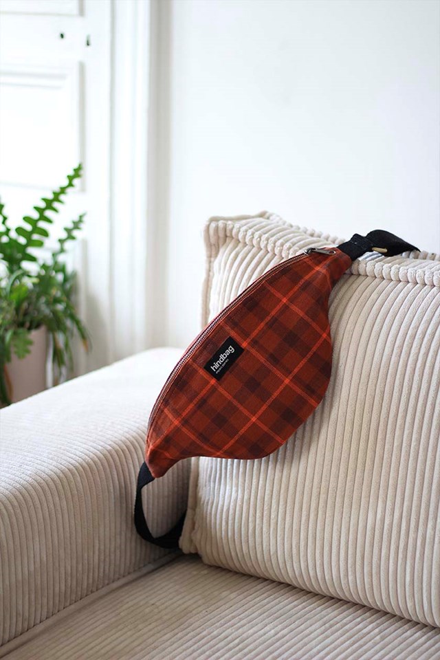 Sac banane OLIVIA, tartan sienne , coton bio 5