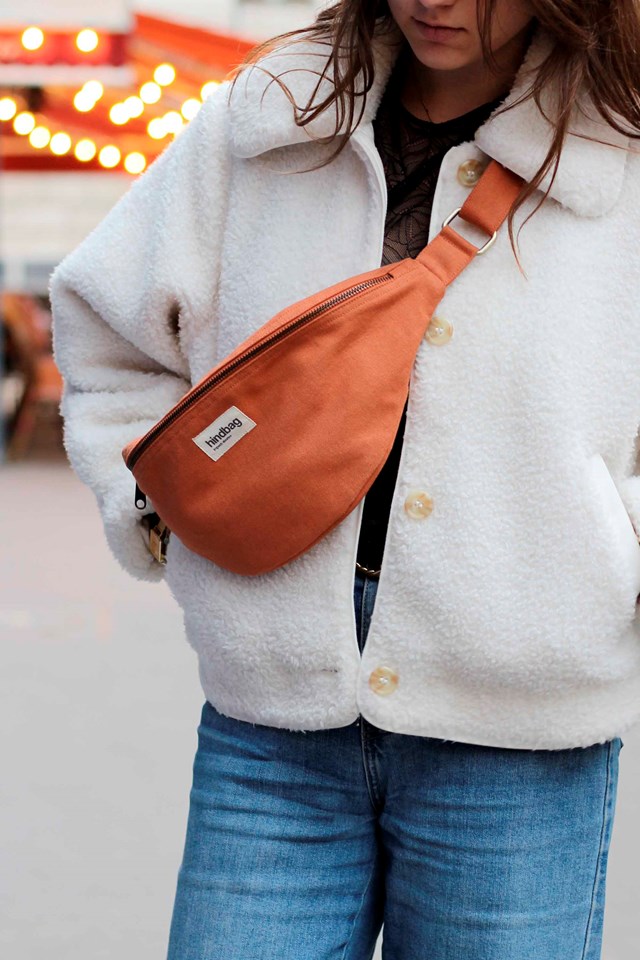 Sac banane L SASHA, sienne, coton bio 2