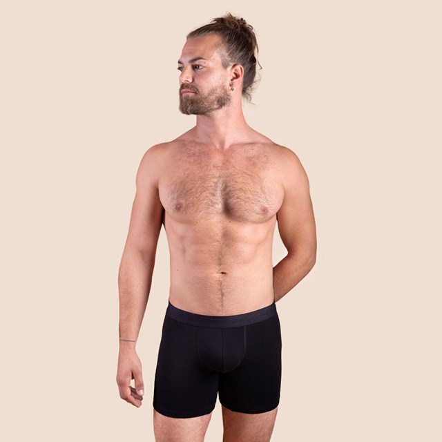 Boxer sport mi-long en tencel noir pour hommes