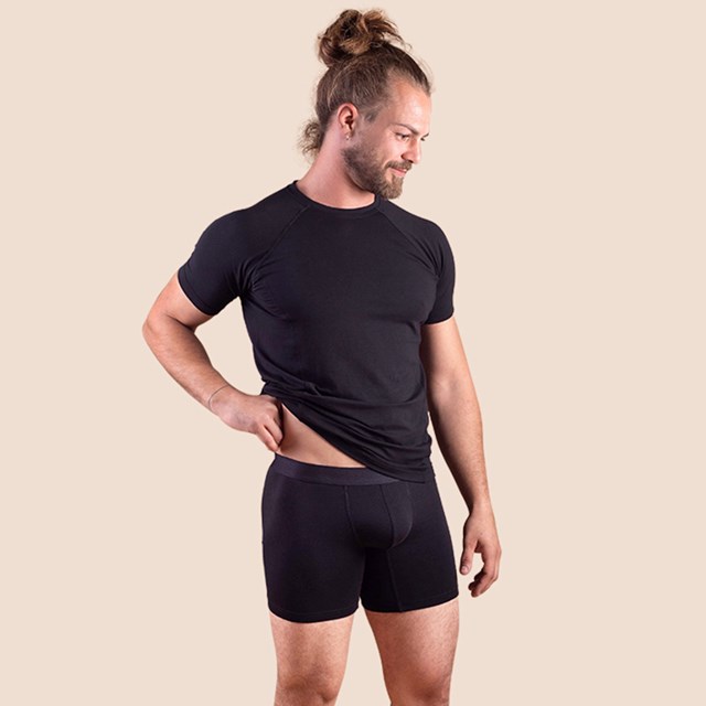 Boxer sport mi-long en tencel noir pour hommes