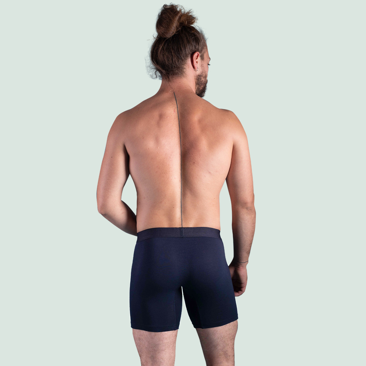Boxer sport mi-long en tencel bleu marine pour hommes