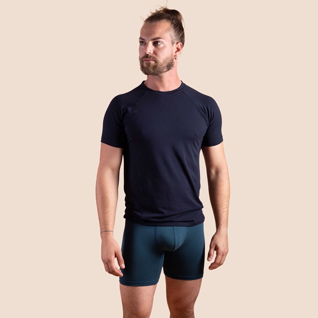 T-shirt bleu marine en tencel pour hommes