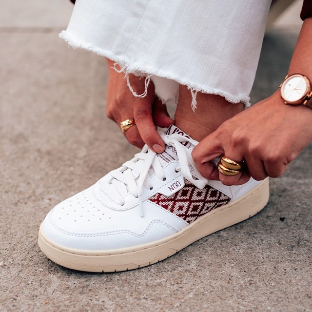 Sneakers rétro en cuir blanc - N’go 6