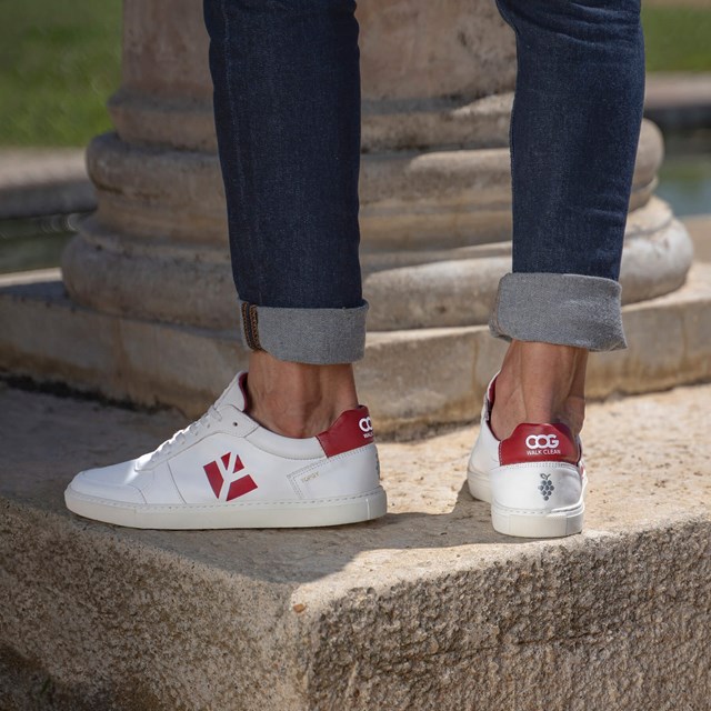 Sneaker vegan blanc et rouge TOPSY de COG