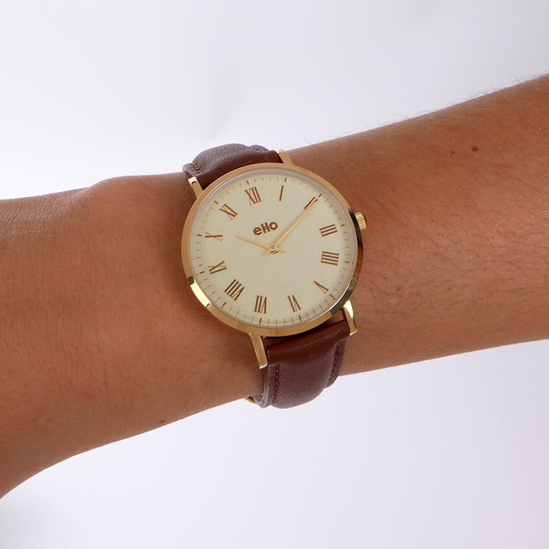 Montre Vintage Marron Portée