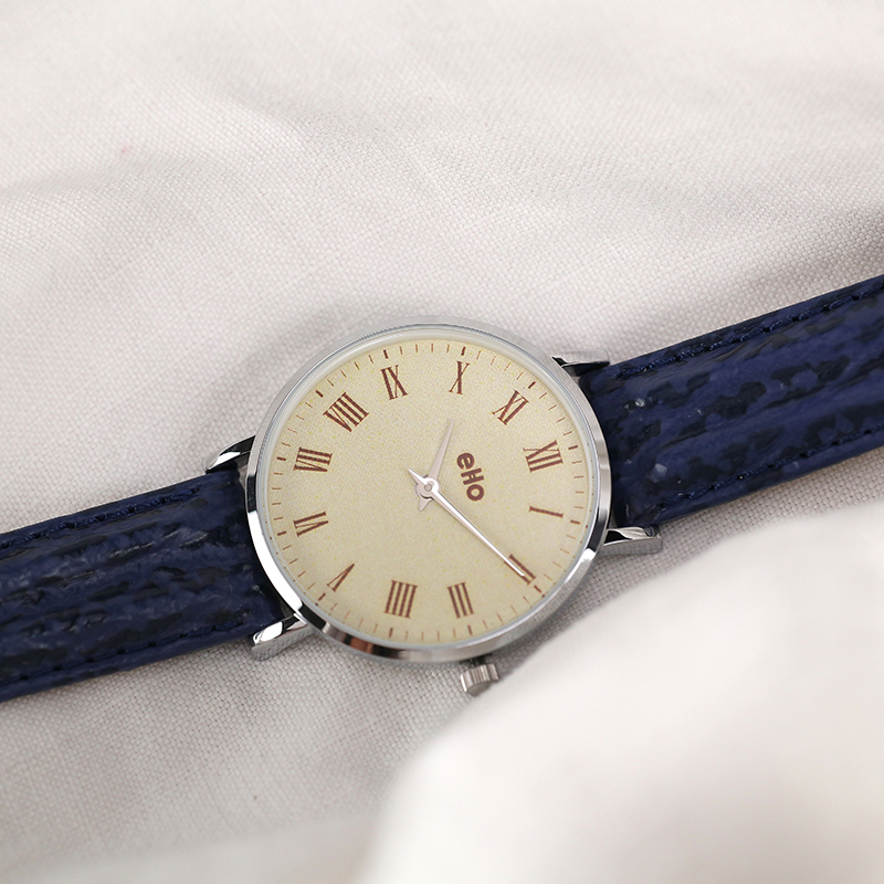 Montre Vintage Bleu A Plat