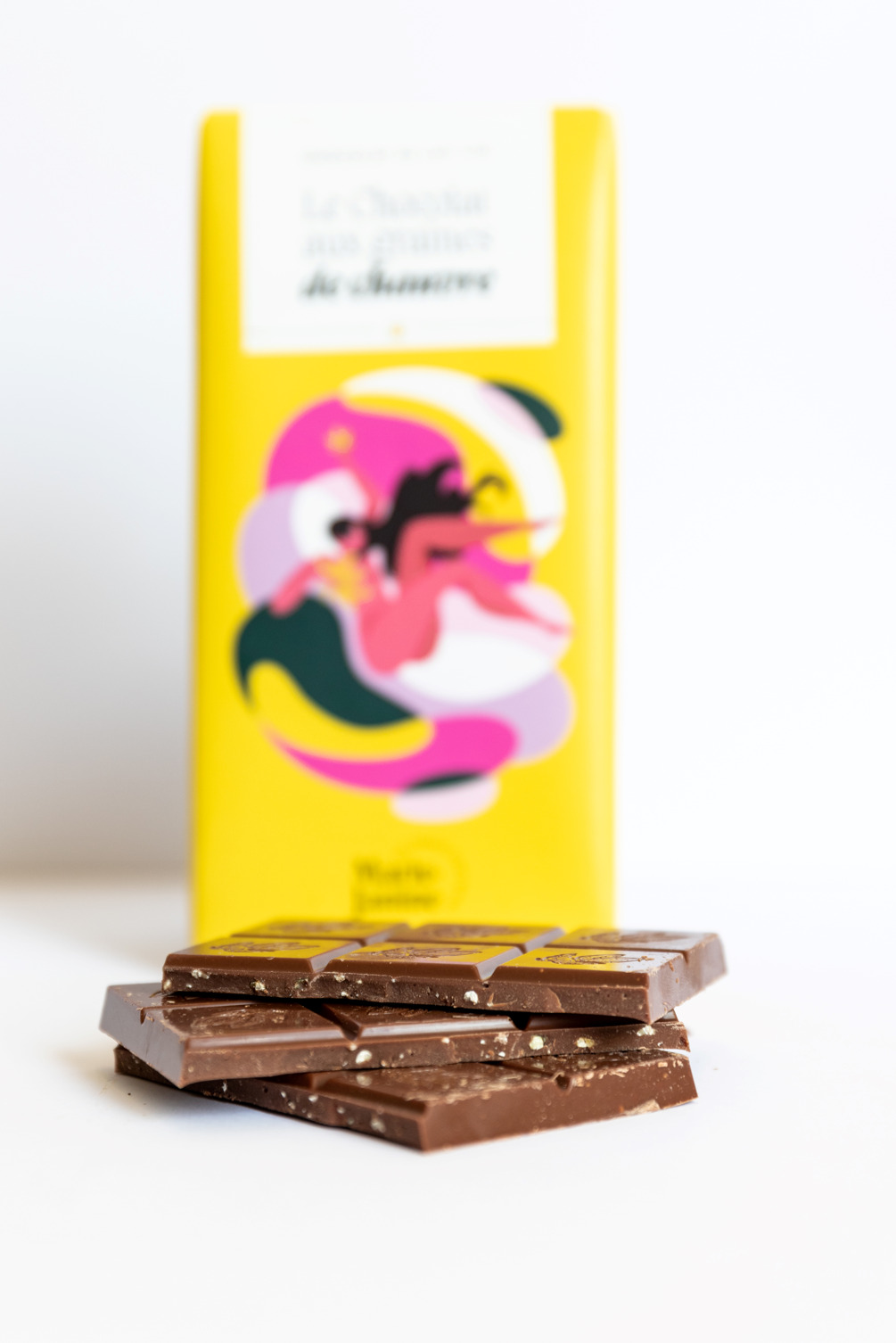 Chocolat au lait aux graines de chanvre BIO 3