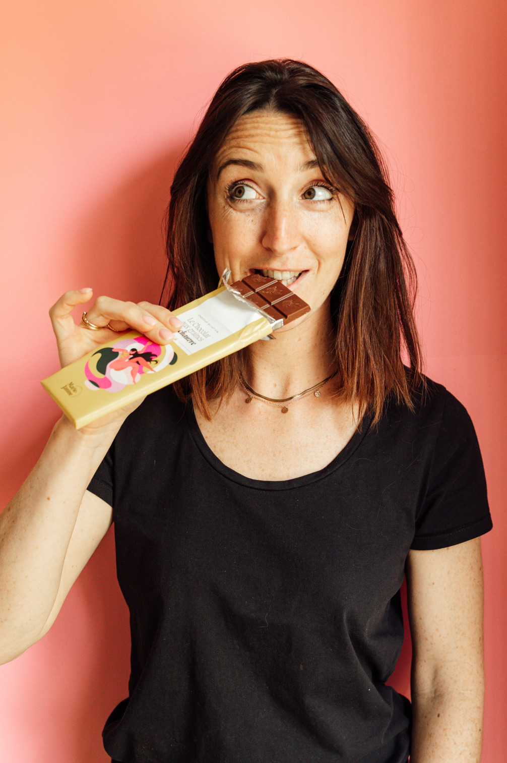 Chocolat au lait aux graines de chanvre BIO 5