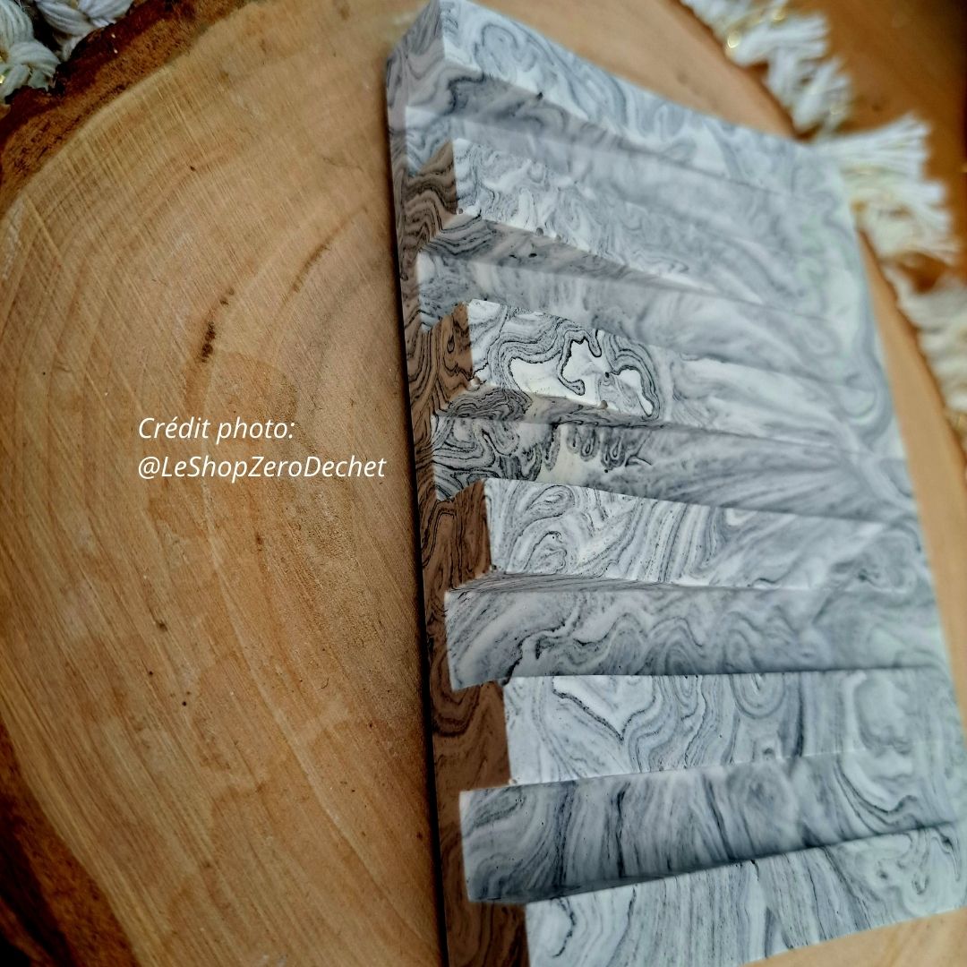 Porte-savon Marbré gris incliné en jesmonite 4